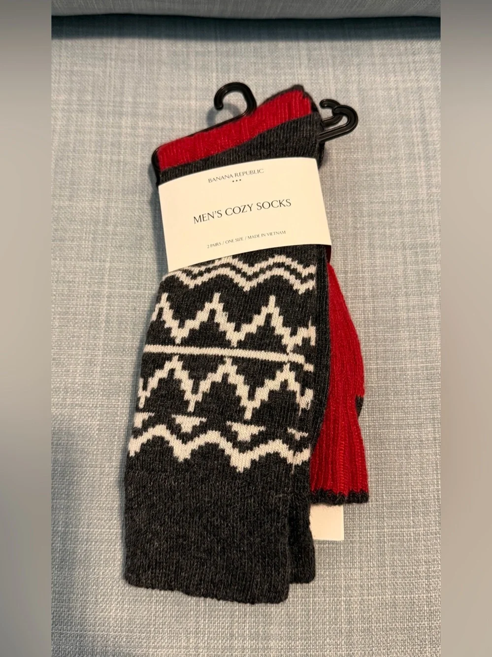 Banana Republic Men's Two-Pack Socks - Charcoal & Red Wool Blend